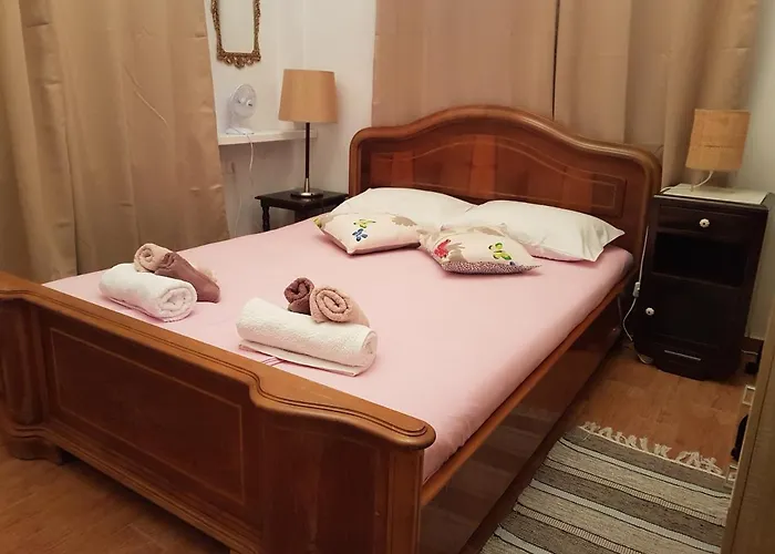 Olgas Cozy Nest Apartment With Private Garden Quiet Stay Near Dassia Beach Ano Korakiana *