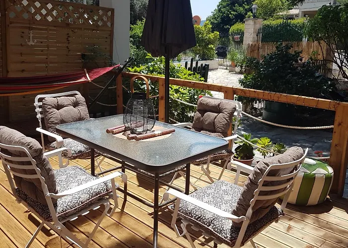 Olgas Cozy Nest Apartment With Private Garden Quiet Stay Near Dassia Beach Ano Korakiana Apartmán