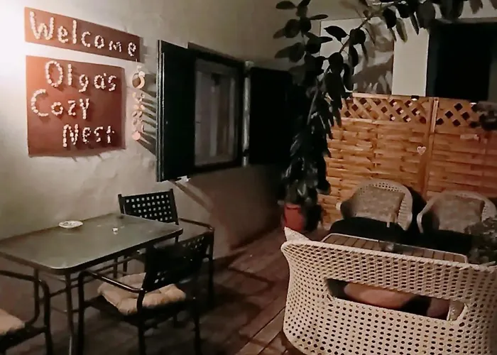 Olgas Cozy Nest Apartment With Private Garden Quiet Stay Near Dassia Beach Ano Korakiana Apartmán