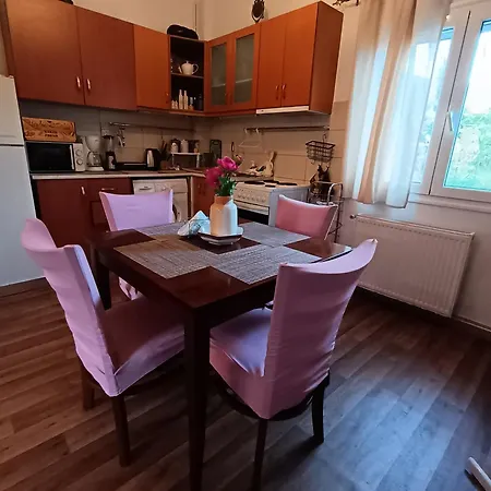 Apartment Olga's Cozy Nest , In Ano Korakiana.